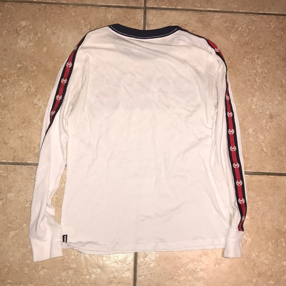 Victoria’s Secret Pink Long Sleeve Shirt size XS - Picture 3 of 3